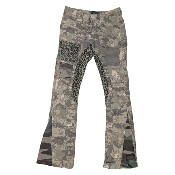 THRT Mens Camo Cargo Pants W/ Leopard Print Patchwork & Flared Legs Size 30 - Picture 1 of 2